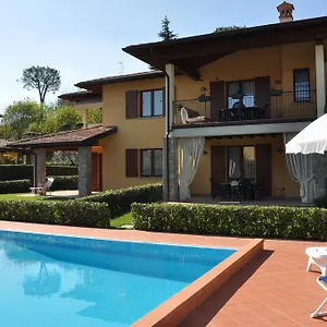 Apartment I Ciclamini Moniga del Garda